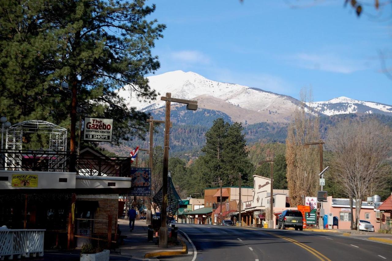 Apache Village 7, Queen Bed, Midtown, Sleeps 2 Ruidoso Exterior foto